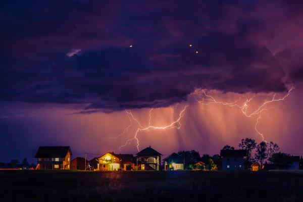 Tormentas: qué son, cómo se forman, tipos y su diferencia con la lluvia - ¿Qué son las tormentas?