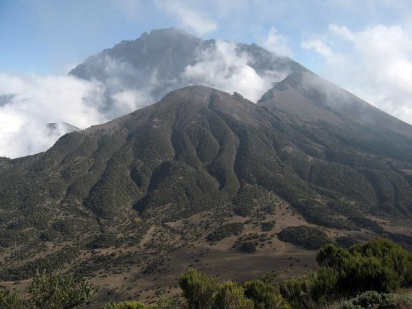 Las montañas más altas de África - Monte Meru