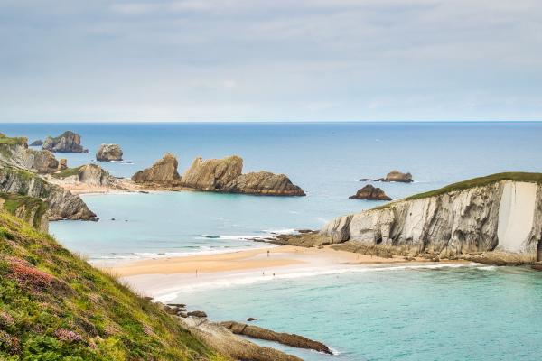 Tómbolos: qué son, cómo se forman y ejemplos - Qué son los tómbolos y sus características