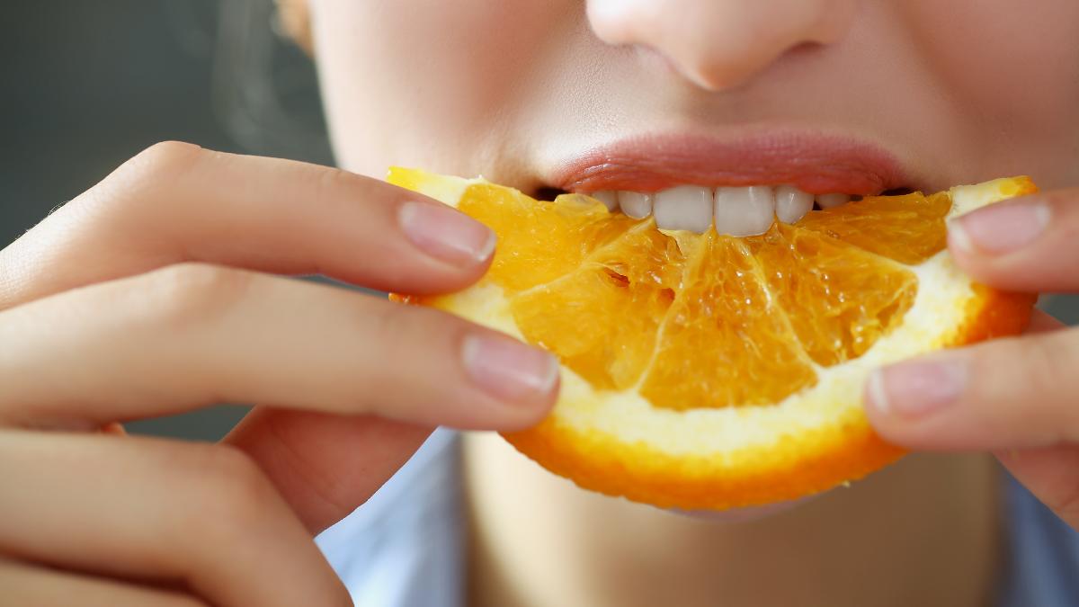 Ulla Rothschuh, experta en biología, desvela las propiedades y beneficios que tienen las naranjas en tu salud: "Su consumo diario puede hacer mucho por tu vitalidad y defensas"