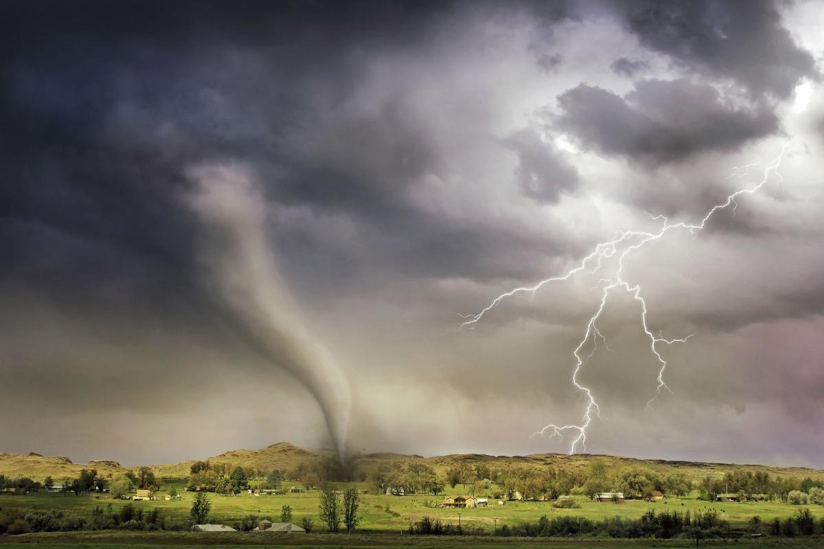 Tornado: qué es, cómo se forma, tipos y consecuencias