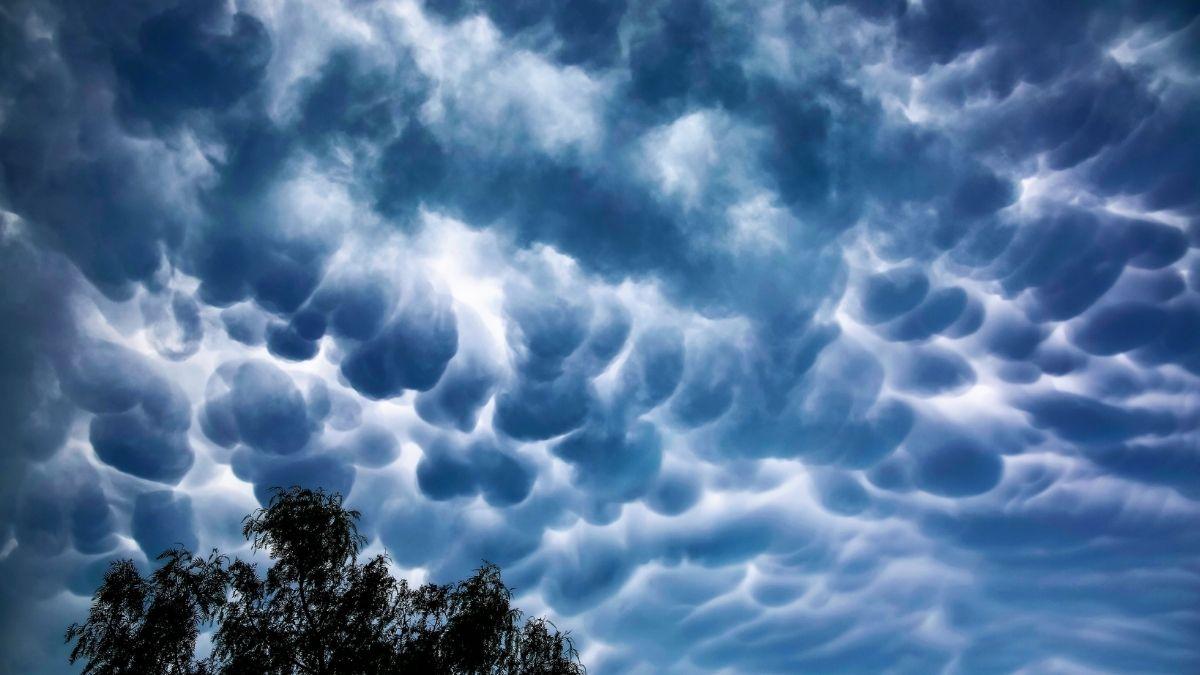 Nubes mammatus: Conoce qué son, cómo se forman y si son peligrosas