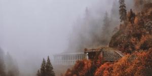 Lluvia horizontal: qué es, dónde ocurre y cómo influye