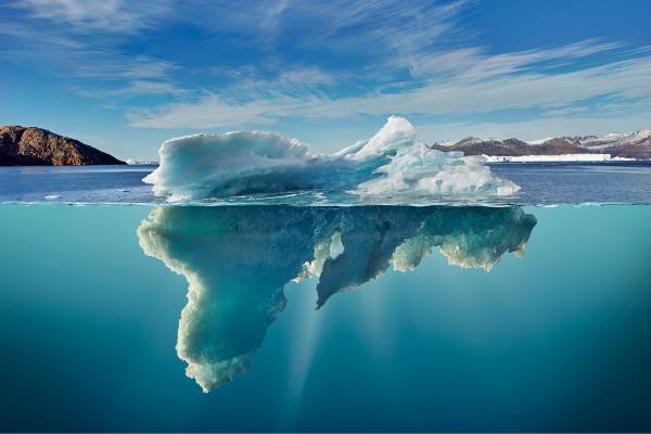 Qué es un iceberg y cómo se forma - Por qué flotan los icebergs en el agua