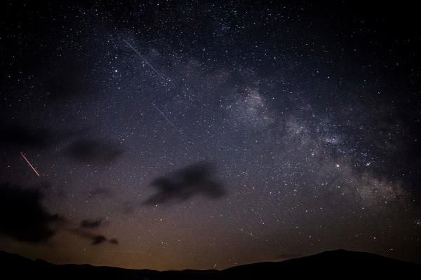 Estrellas fugaces: qué son, cómo se forman y cómo verlas