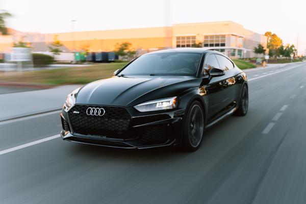 Segunda ley de Newton: qué es, fórmula y ejemplos - Ejemplos de la segunda ley de Newton