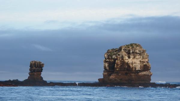 Así era el Arco de Darwin, el espectacular paisaje de Galápagos que desapareció por la erosión - El lugar de Galápagos donde la roca y el océano crearon un paisaje único