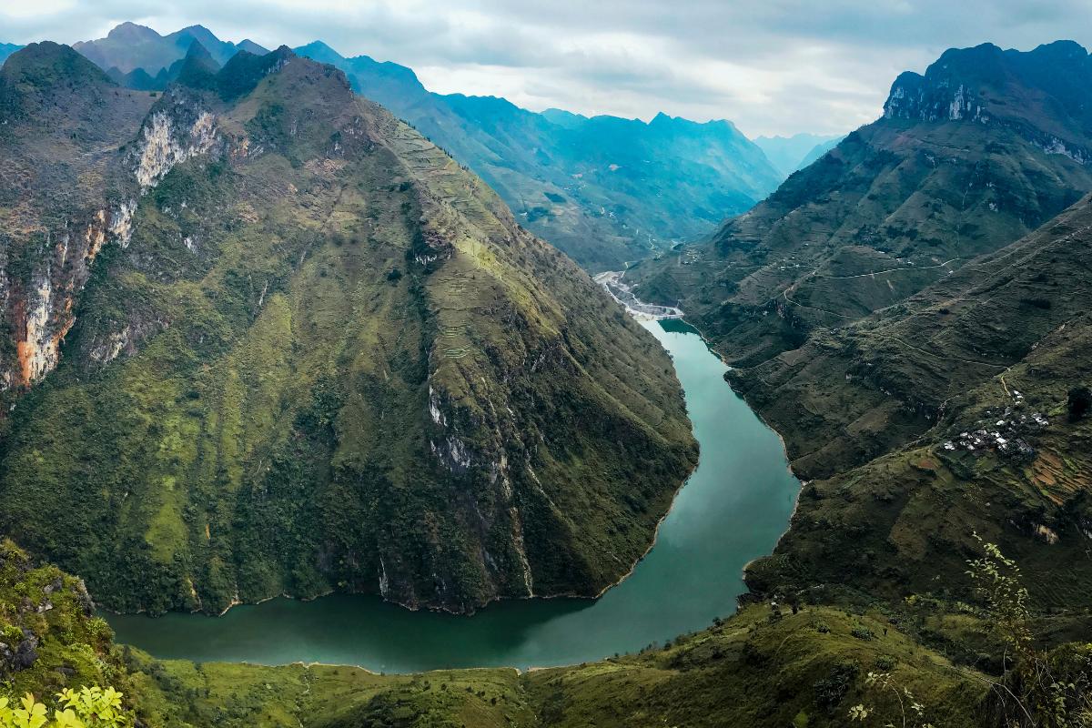 Valle fluvial: qué es, cómo se forma y ejemplos