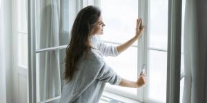 Cuánto tiempo ventilar la casa en invierno: guía práctica para renovar el aire sin perder calor