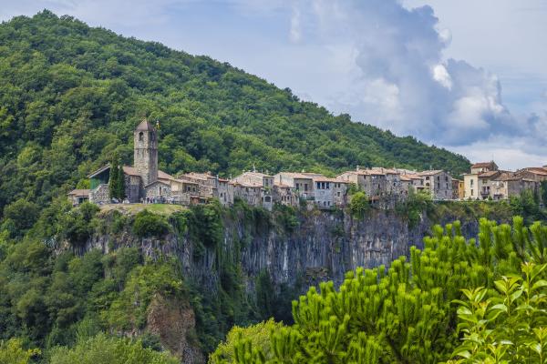 Los volcanes en España - Coladas de lava de Castellfollit de la Roca