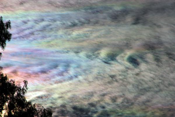 Nubes iridiscentes: qué son y cómo se forman - Qué son las nubes iridiscentes