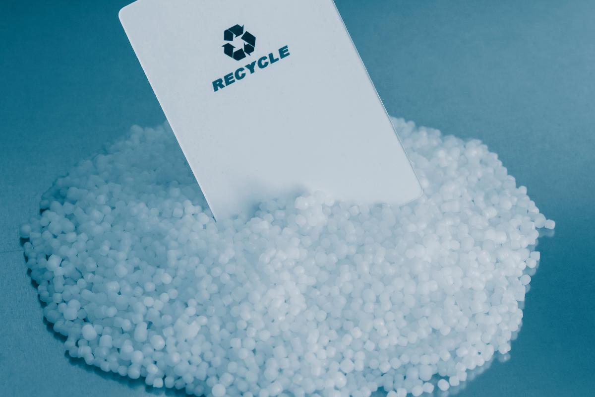 Reciclaje de metacrilato: qué es, para qué sirve y cómo reciclarlo