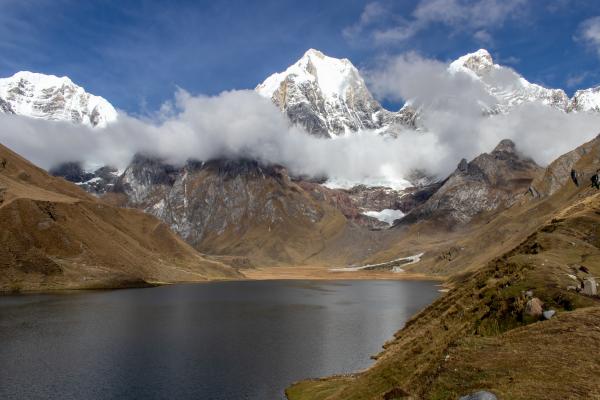 Las montañas más altas de América - Yerupajá (6.635 m.s.n.m., América del Sur)