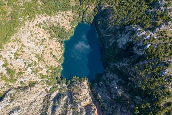 Poljé: qué es, características e importancia - Características de un poljé