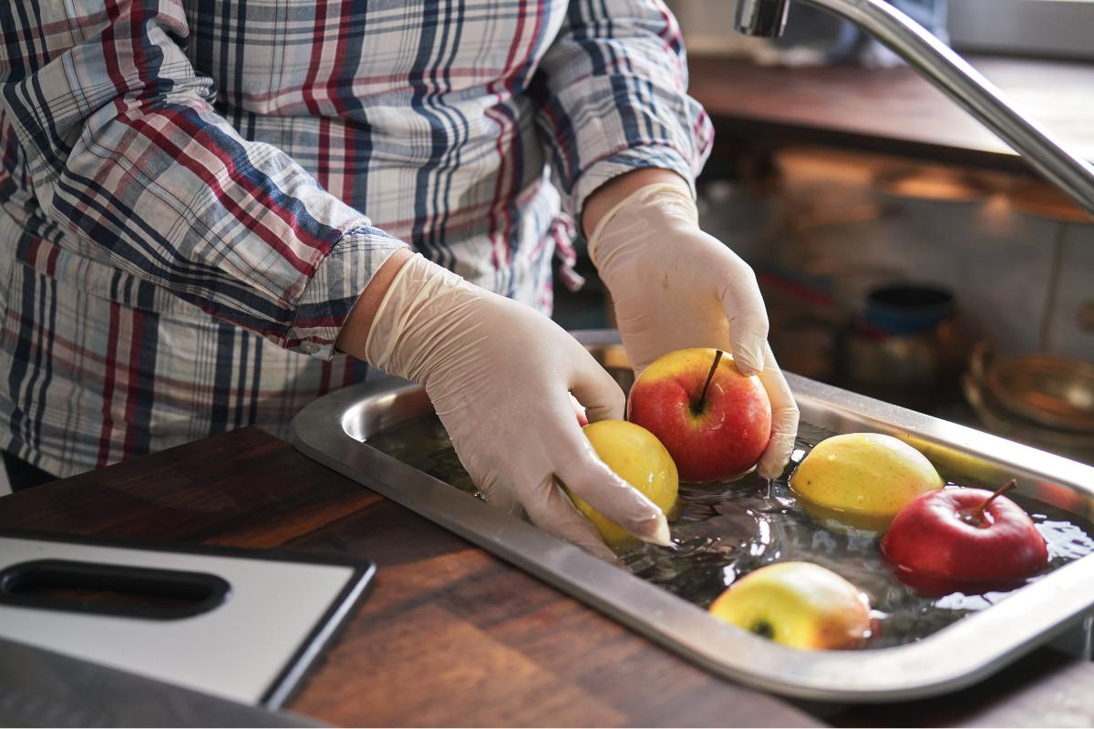 La importancia de una correcta manipulación de alimentos para cuidar nuestra salud