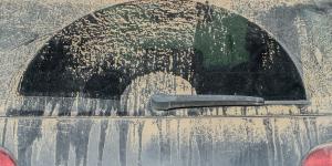 Lluvia de barro: qué es, por qué se produce y dónde es más común