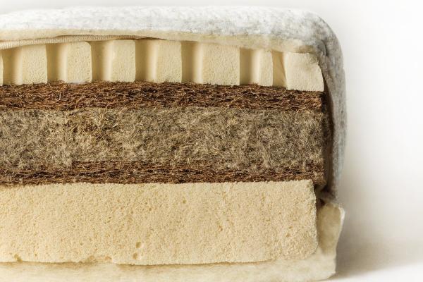 ¿Por qué elegir un colchón natural? Beneficios de los materiales naturales y del cáñamo en el núcleo de tu colchón