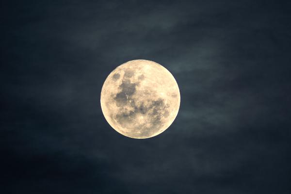 Caras de la Luna: ¿son diferentes y por qué siempre vemos la misma? - ¿Son diferentes las caras de la Luna?