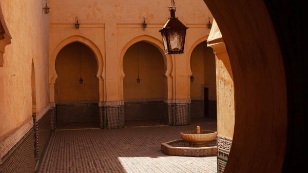 Marruecos da una lección a España: así consigue refrescar las casas sin aire acondicionado desde hace siglos - Los patios andalusíes que ya combatían el calor siglos antes del aire acondicionado