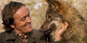 Félix Rodríguez de la Fuente, el pionero de la divulgación ambiental en España: “Las personas deben amar y respetar la Tierra, como aman y respetan a su propia madre”