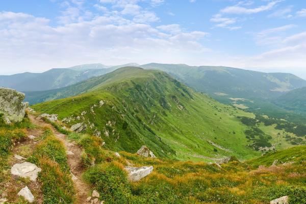 Estribaciones: qué son y características - Características de las estribaciones