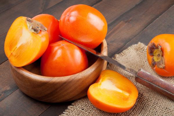 Caqui: propiedades, beneficios, cómo comerlo y contraindicaciones - ¿Cuáles son las propiedades del caqui?