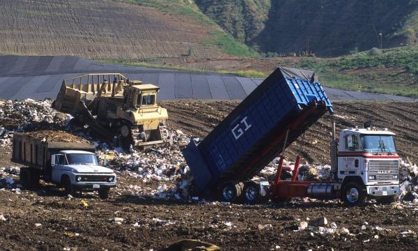 Contaminación del suelo: causas, consecuencias y soluciones -