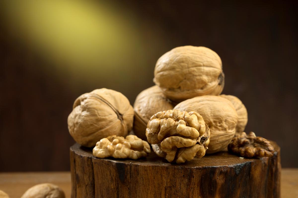 Nueces: propiedades beneficios y contraindicaciones Guía completa