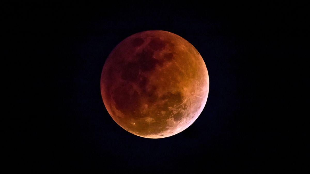 Luna del Esturión 2026: a qué hora se verá en España y cómo será el eclipse lunar del 28 de agosto