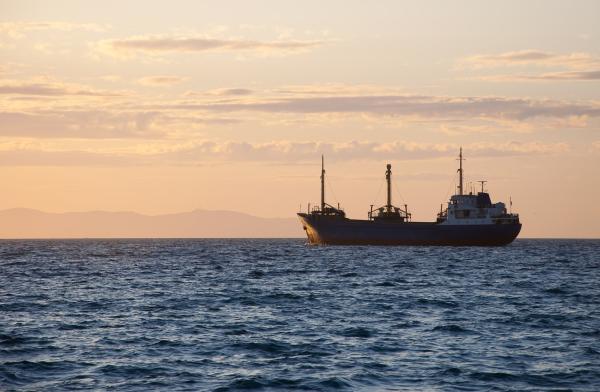 Océano Pacífico - Importancia económica