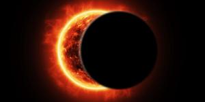 Los fenómenos astronómicos que podrás ver en España en 2026: eclipses, lluvias de estrellas y superlunas