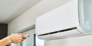 Los ingenieros energéticos lo tienen claro: “Poner el aire acondicionado mientras funciona la lavadora puede disparar el consumo eléctrico”