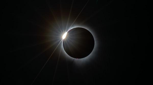 El “día espejo” del eclipse solar: el truco del 29 de abril para saber si podrás verlo bien el 12 de agosto