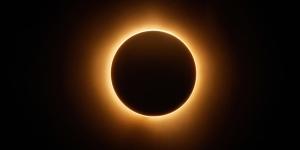 Tres eclipses solares en tres años: por qué Canarias será clave en este fenómeno único