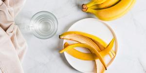 Mezclar las cáscaras de plátano con agua: por qué muchos jardineros recomiendan hacerlo y para qué sirve