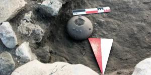 Descubren en una vasija hitita de 4.000 años las semillas de una flor que hoy solo crece en un rincón de Ankara