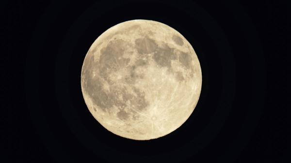 Luna del Ciervo 2026: cuándo verla en España y por qué también se conoce como Luna del Trueno - Cuándo ver la Luna del Ciervo 2026 en España: fecha y hora exactas