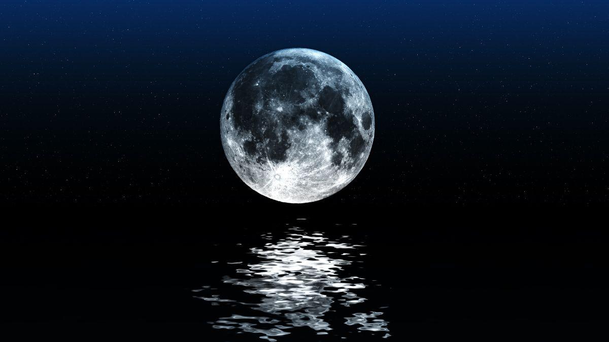 Luna del Ciervo 2026: cuándo verla en España y por qué también se conoce como Luna del Trueno