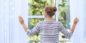 Cómo ventilar la casa en primavera para evitar las alergias y el moho