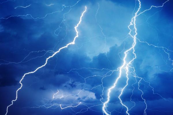 Diferencia entre rayo y relámpago - ¿Qué es un rayo?