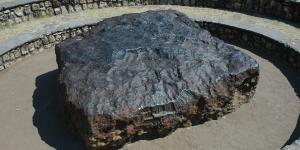 En 1920 encontraron un bloque de hierro de 60 toneladas en Namibia: hoy es el meteorito más grande que hay en la Tierra