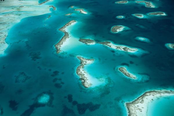 Atolones: qué son, cómo se forman y ejemplos de los más famosos